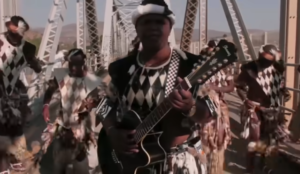 Inkos'yamagcokama - Ukwenza Kuyashiyana